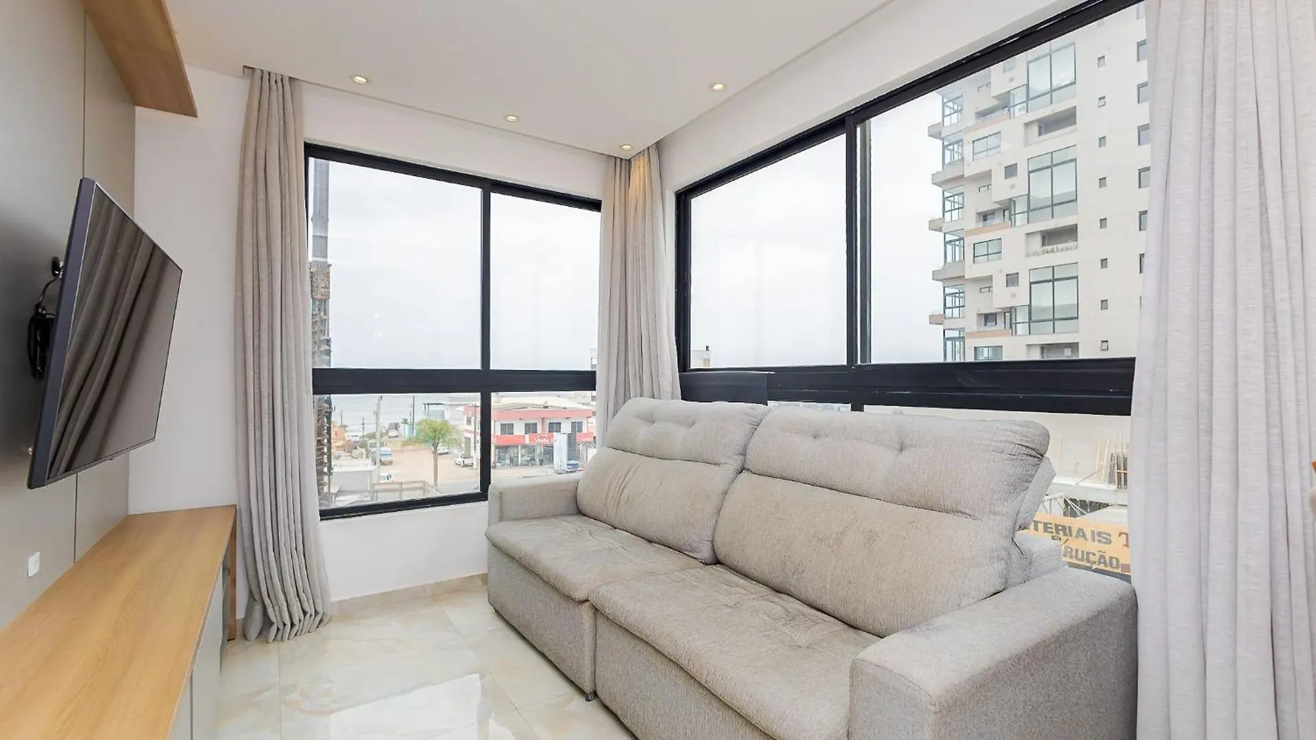 Apartment 150M Da Praia Em Um Fantastico Edificio Em Balneario Picarras