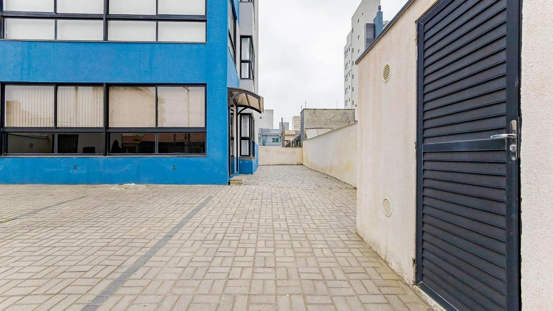 150M Da Praia Em Um Fantastico Edificio Em Balneario Picarras