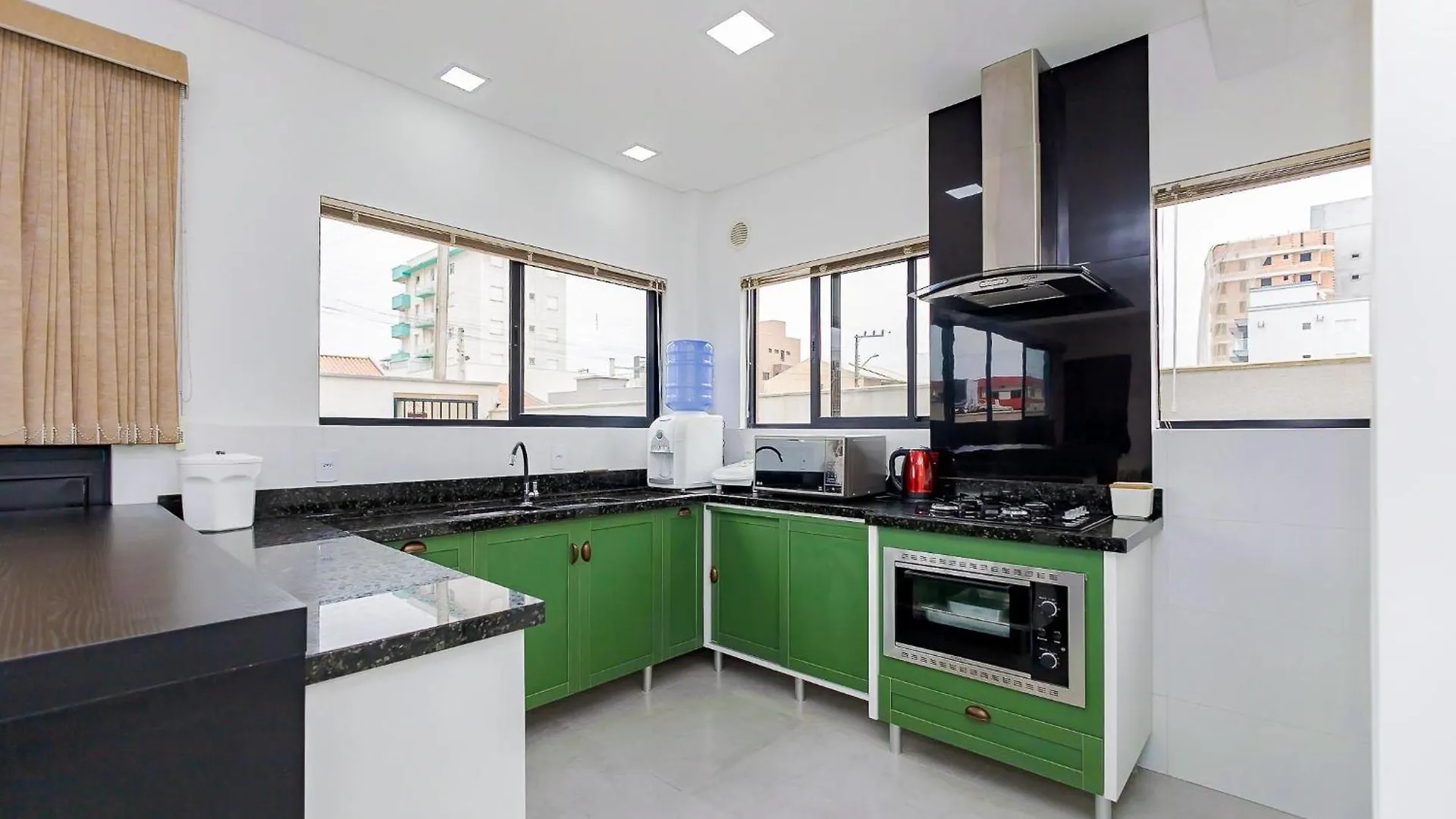 150M Da Praia Em Um Fantastico Edificio Em Balneario Picarras Apartment